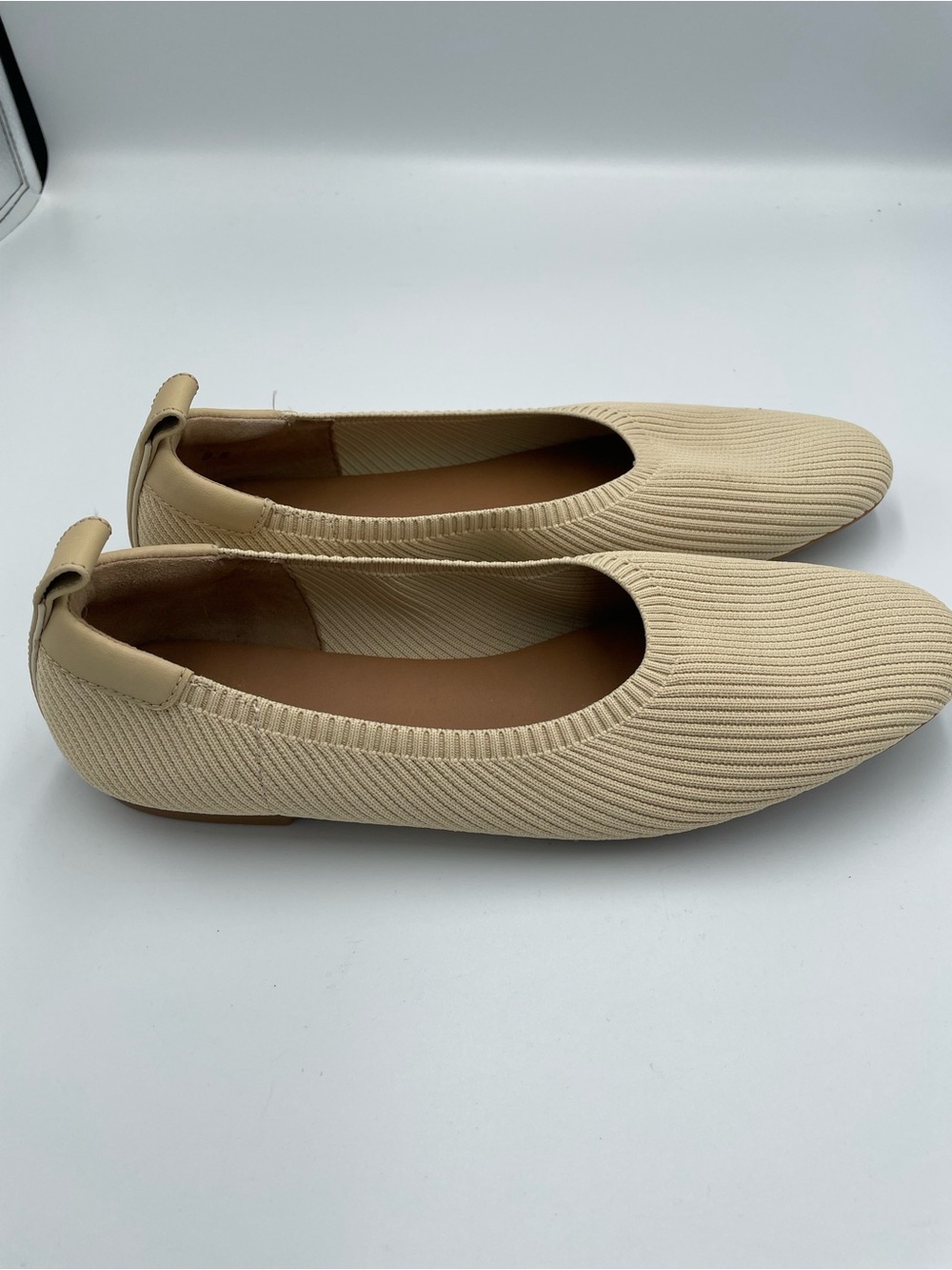 Everlane Women's Ribbed Knit Ballet Flats in Beige